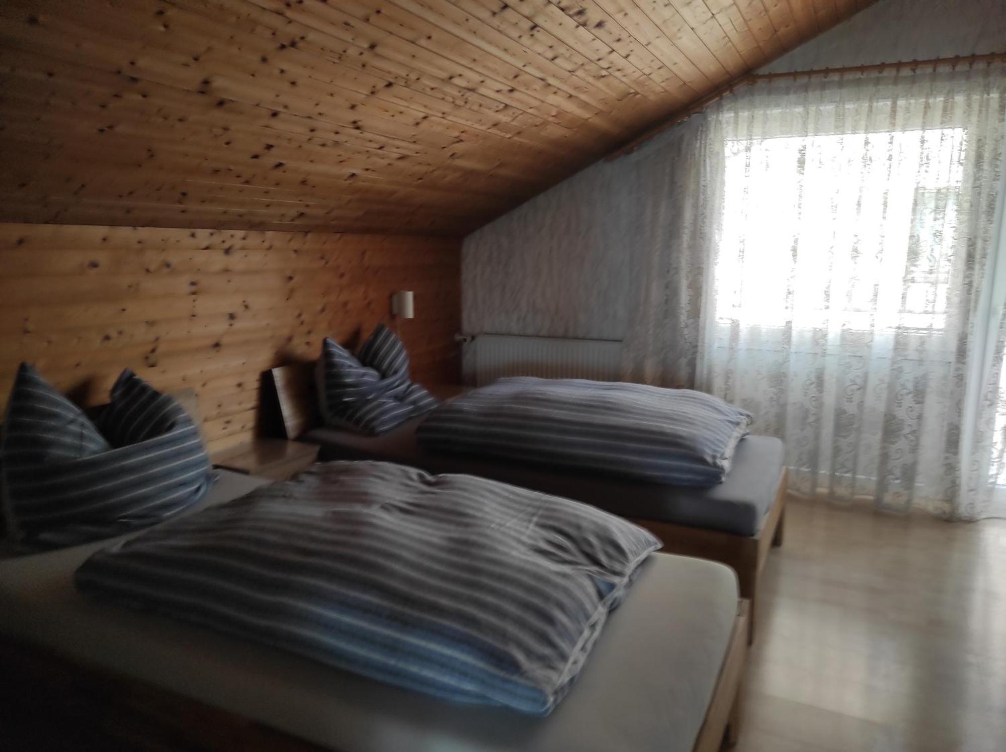 Ferienwohnung Gartenblick Ensingen Екстер'єр фото